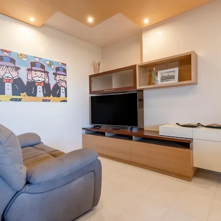 Dimora Verdi Joyful Apartment Monopoli