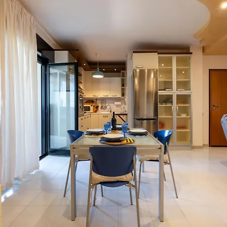 Dimora Verdi Joyful * 莫诺波利
